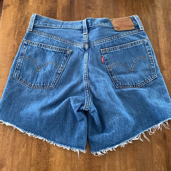 LEVI’s 501 Premium Quality Adjustable Length Shorts Size 26 - Picture 4 of 12